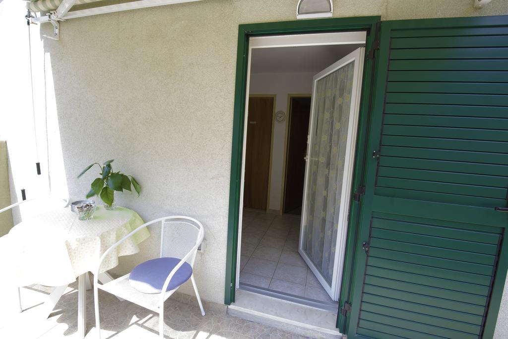 Charming Room With Balcony Split Exterior foto